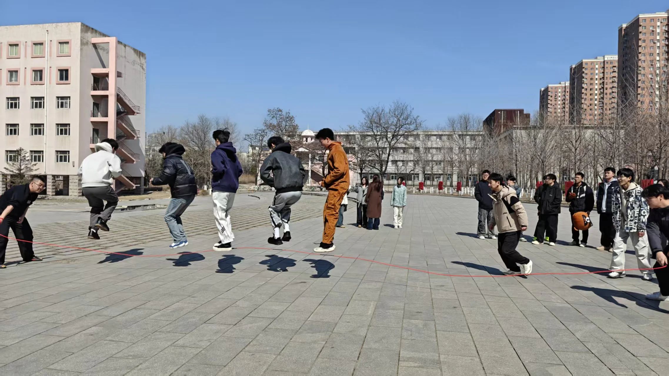 一竞技平台