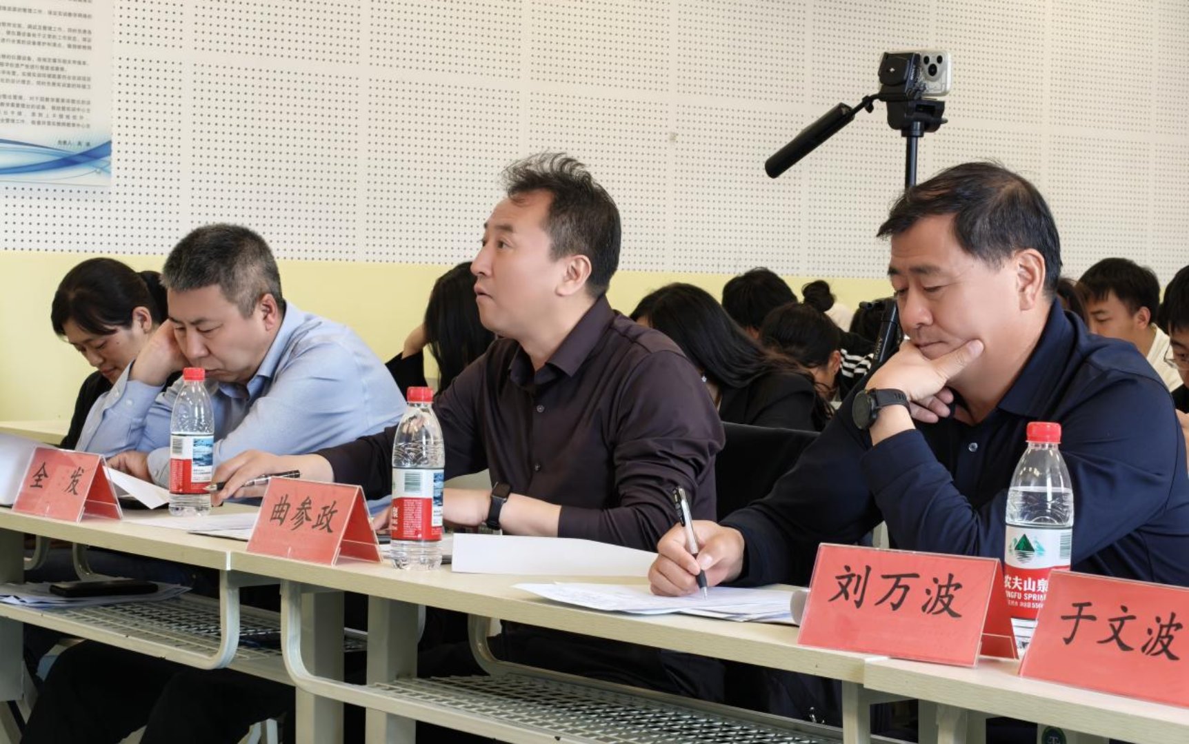一竞技平台